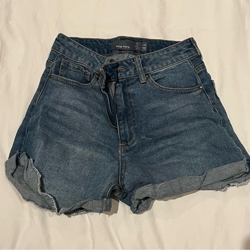 Cute Indigo Rising shorts!